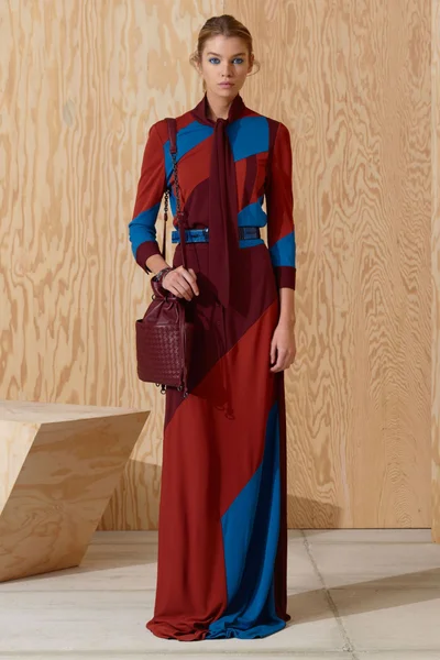 Look 13